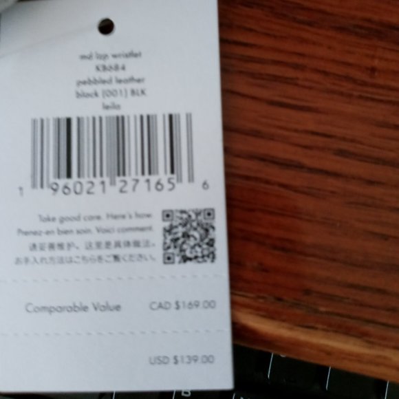 *Price Drop* Kate Spade medium black pebbled leather wristlet - Picture 6 of 6